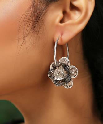 Evangeline Silver Earrings 1