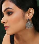 Zeeniya Filigree Silver Earrings