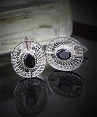 Amey Handcrafted Silver Cufflinks 3