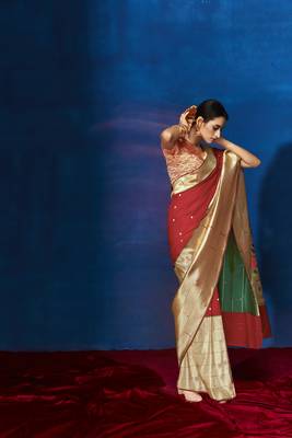 Maroon woven pure silk saree with blouse 2