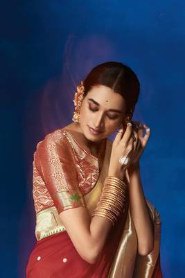 Maroon woven pure silk saree with blouse 4
