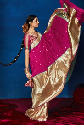 Rani pink woven pure silk saree with blouse 2