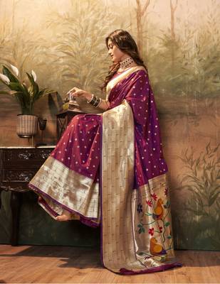 Violet Woven Silk Blend Saree With Blouse 2