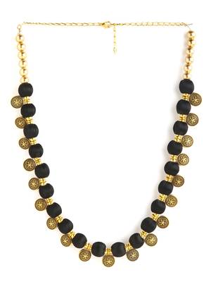 Black south-indian-jewellery 3