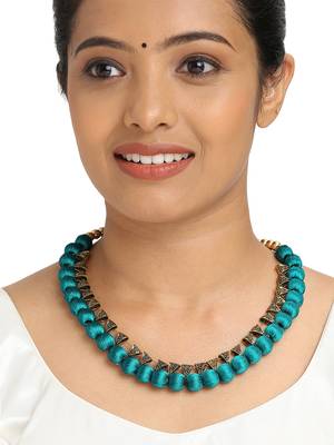 Green south-indian-jewellery 1