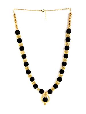 Black south-indian-jewellery 3