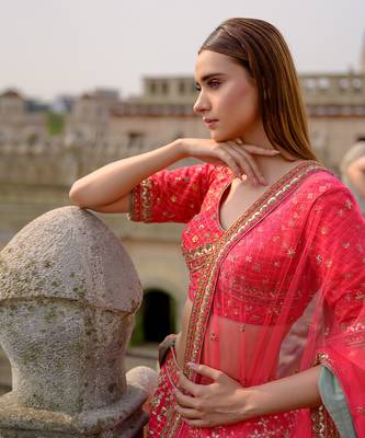 Crimson Lehenga With A  Blouse And Dupatta And Veil 2