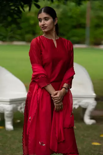 Chanderi Red Colour Small Checks Kurta set with Cutwork & Hand Embroidered Cutworked Dupatta