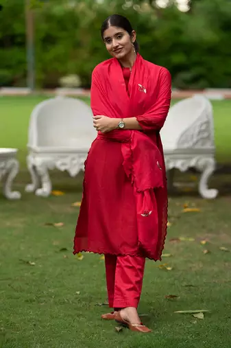 Chanderi Red Colour Small Checks Kurta set with Cutwork & Hand Embroidered Cutworked Dupatta