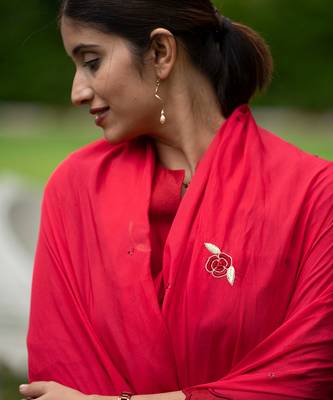 Chanderi Red Colour Small Checks Kurta set with Cutwork & Hand Embroidered Cutworked Dupatta 5
