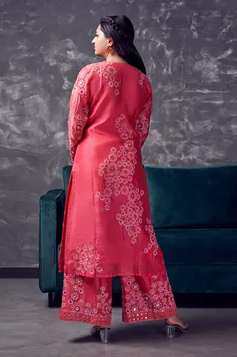 Pink coloured heavy embroidery on hand-blocked printed chanderi silk kurta set