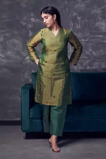 Green coloured chanderi tissue kurta & silk pant with embroidery