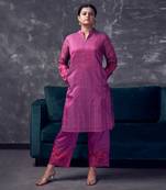 Light wine coloured chanderi checks silk kurta & pant with heavy cutwork