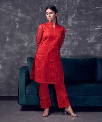 Red coloured chanderi checks silk kurta & pant with heavy cutwork 1