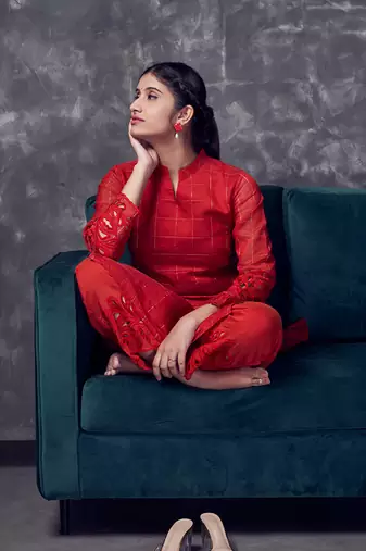 Red coloured chanderi checks silk kurta & pant with heavy cutwork