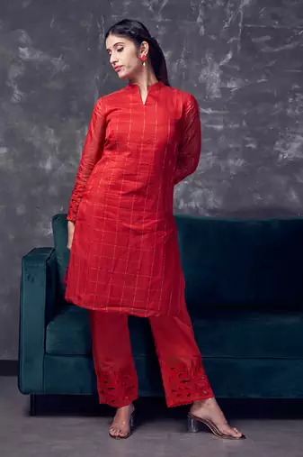 Red coloured chanderi checks silk kurta & pant with heavy cutwork