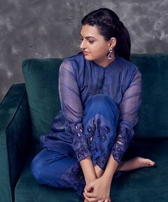 Blue coloured maheshwari zari line  silk kurta & pant with heavy cutwork 4