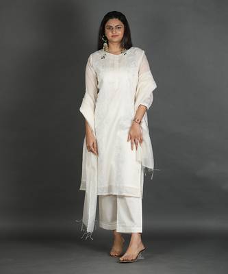 white coloured chanderi silk set & dupatta with heavy dori embroidery on kurta 2