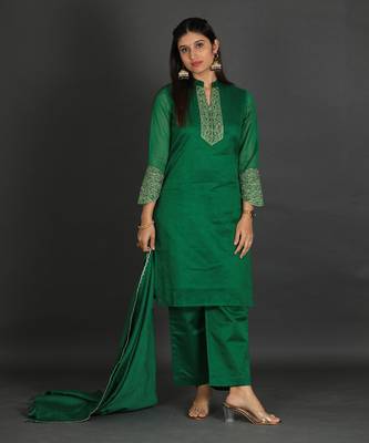 Green coloured chanderi silk set & dupatta with heavy beads & resham work 1