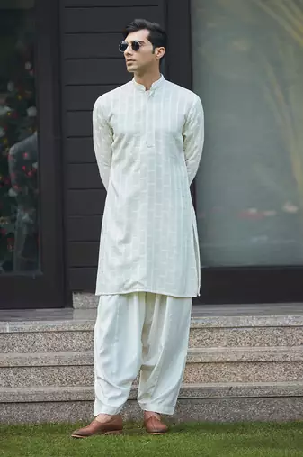 Tarusa - Chikankari Kurta Set