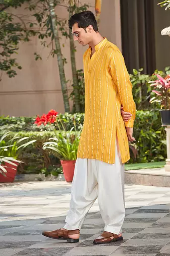 Nireka - Chikankari Kurta Set