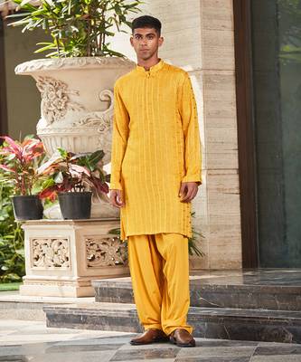 Yug - Chikankari Kurta Set 1