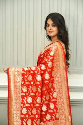 Floral Uppada Silk Orange Jaal Banarasi Saree 5