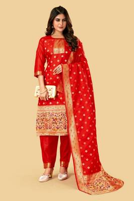 RED BANARASI SOFT SILK GOLDEN ZARI WEAVING DRESS MATERIAL  2