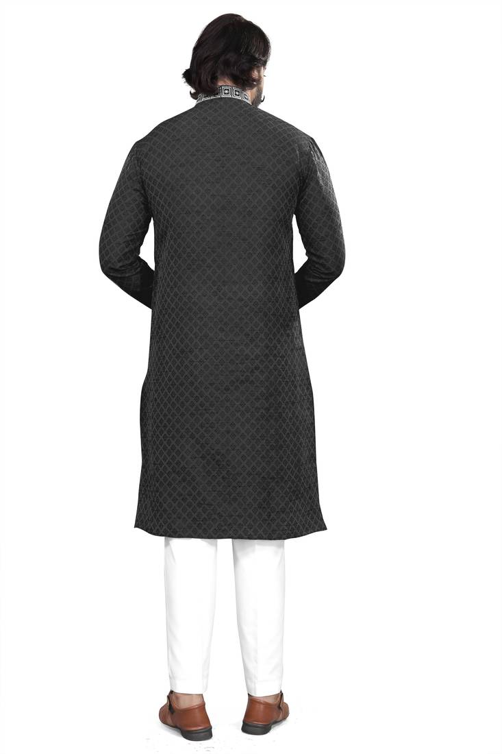 Black color Self Design jacquard cotton kurta with payjama