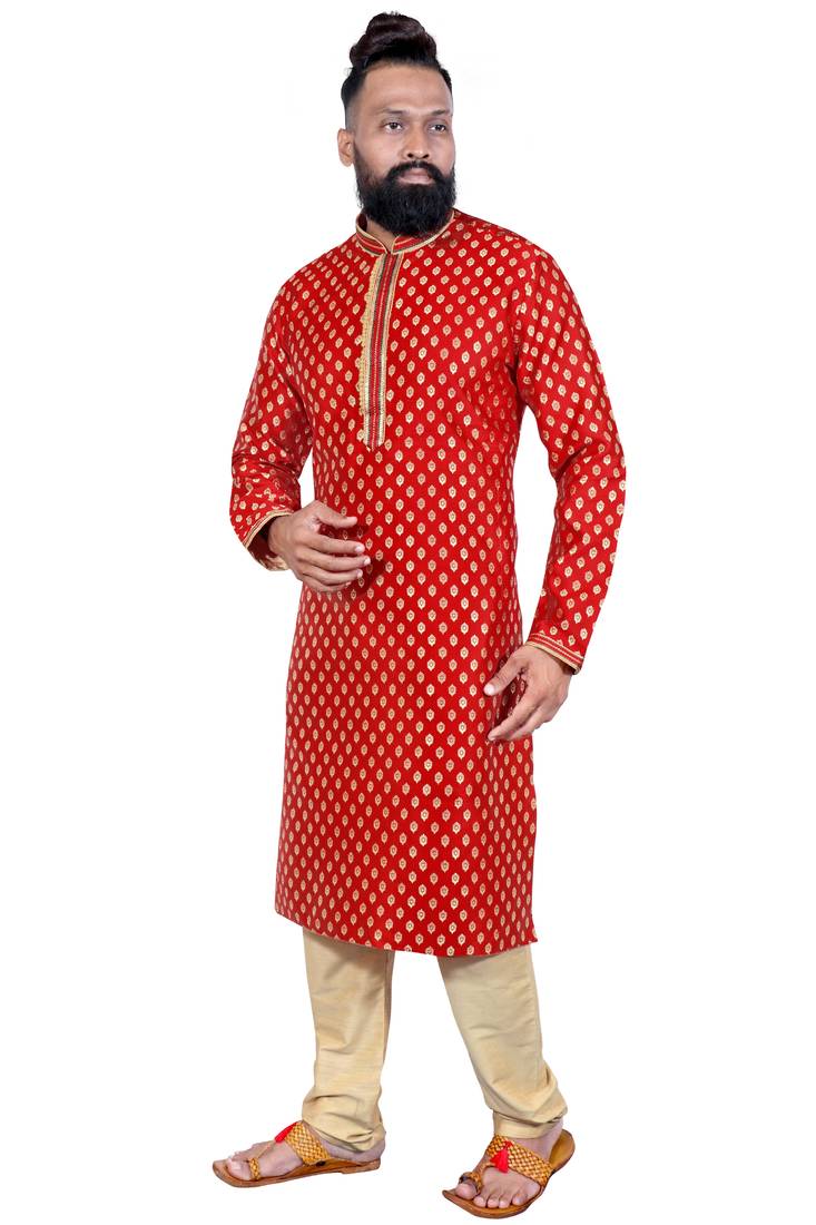 Red color Self Design jacquard cotton kurta with payjama
