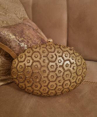 Honeycomb Sequins Clutch 1