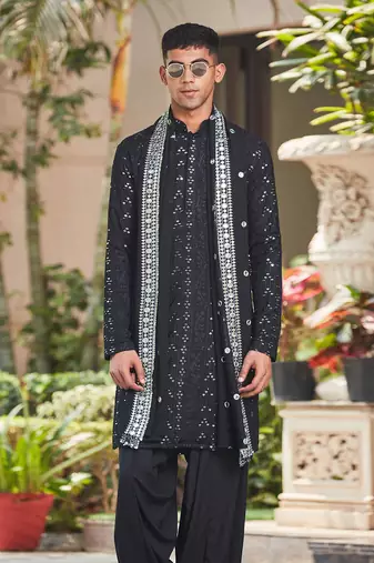 Bhima - Chikankari Kurta Set
