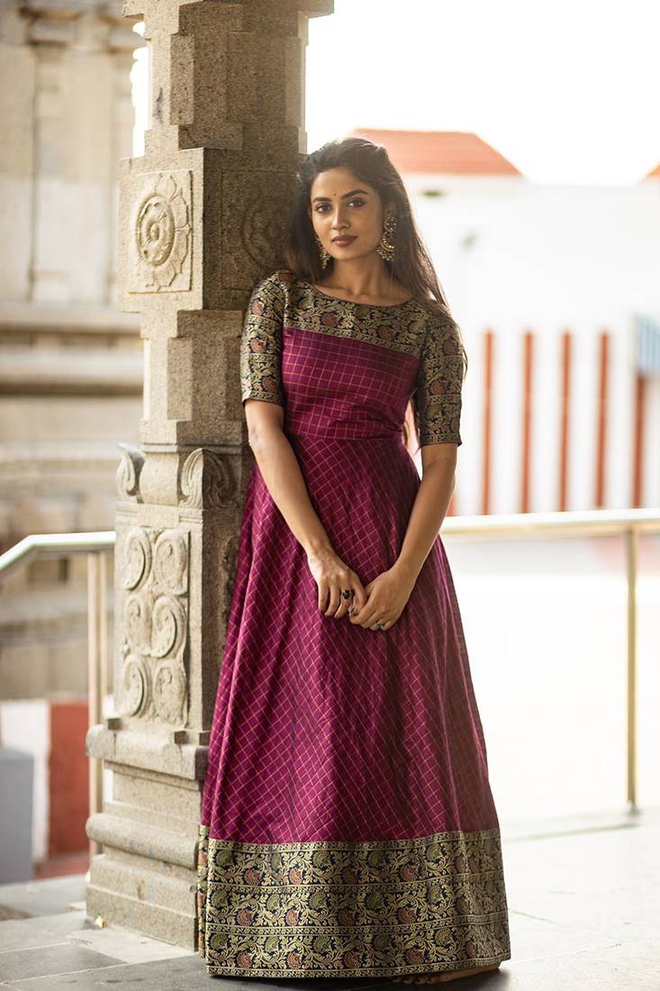 Magenta geometric print chanderi salwar