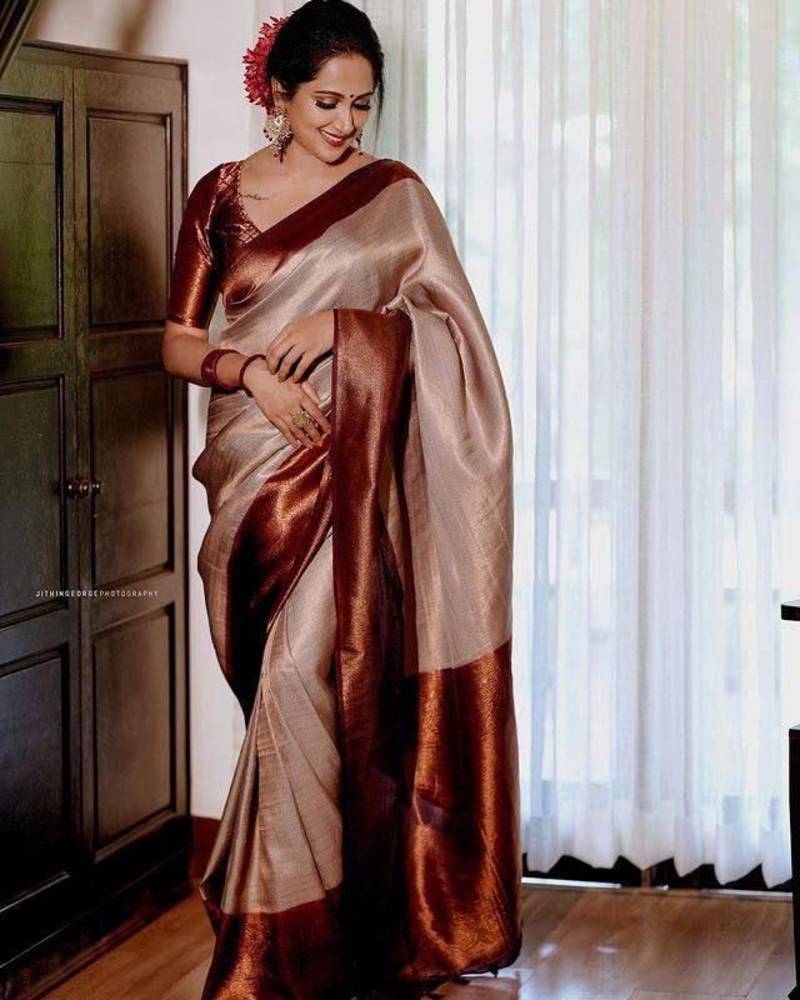Brawon color modal Silk With Silver Zari Weaving Sari With Matching Blouse