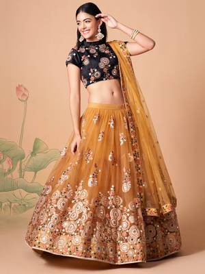 gold net lehenga set choli with dupatta with gold blouse and dupatta 3
