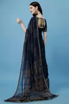 Blue Printed Silk Blend Saree With Blouse