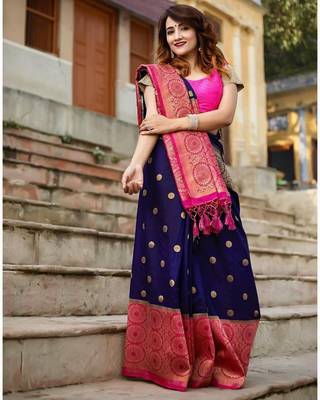 Navy Blue Colour Kylie Silk Saree With Handloom Weaving 5