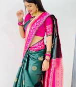 Green Colour Kylie Silk Saree With Handloom Weaving