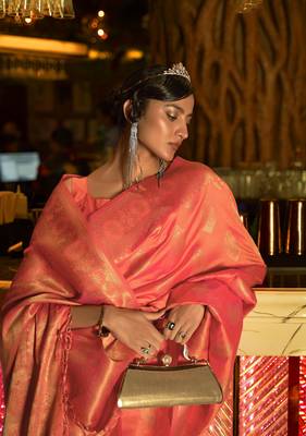 Peach Kihaarika Womens Silk Blend Woven Design Handloom Saree with Blouse 2