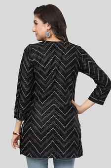 Black printed rayon short-kurtis