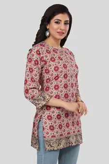 Cream printed crepe short-kurtis