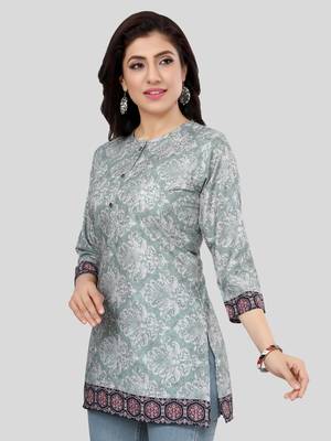 Green printed crepe short-kurtis 3
