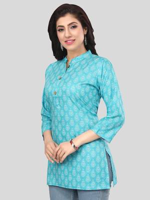 Green printed crepe short-kurtis 3