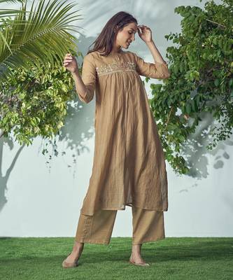Baarik Warm Tan Kurta Set 1