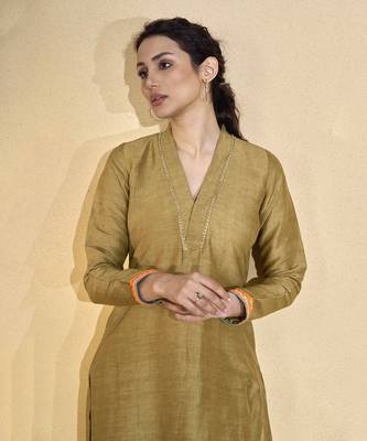 Ta'Aruf Medium Oak Kurta Set 4