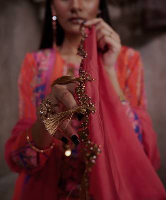 Aarya Red Straight Kurta Set 4