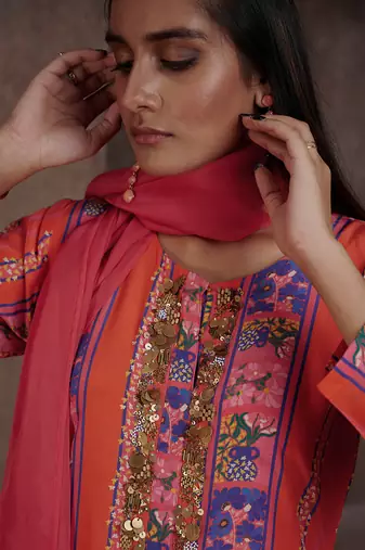 Aarya Red Straight Kurta Set