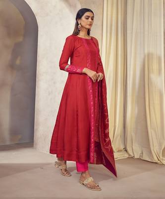 Tehzeeb Red Anarkali Set 3