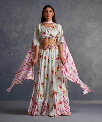 Blossomm White Floral Lehenga Set 1