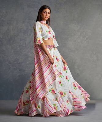 Blossomm White Floral Lehenga Set 2